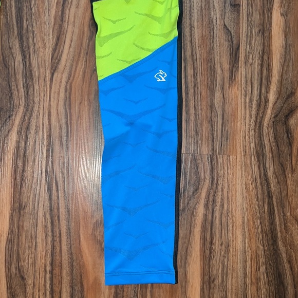 Hoka x Rabbit Performance Legging - Picture 11 of 16